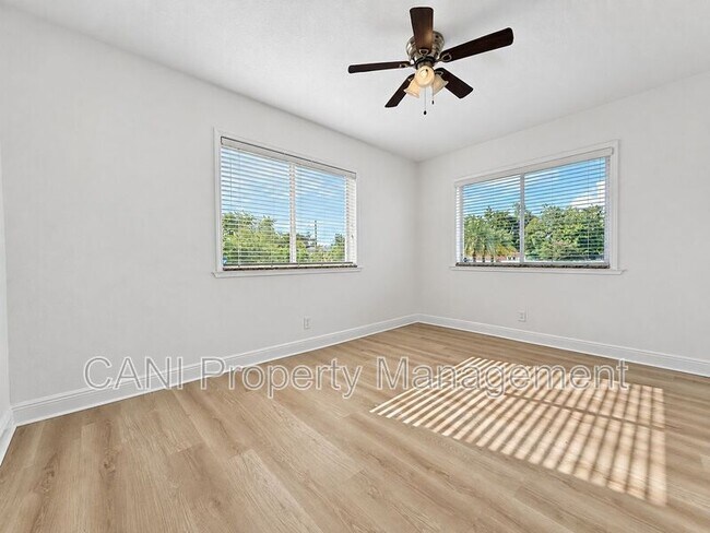 Building Photo - 2714 W Palmetto St