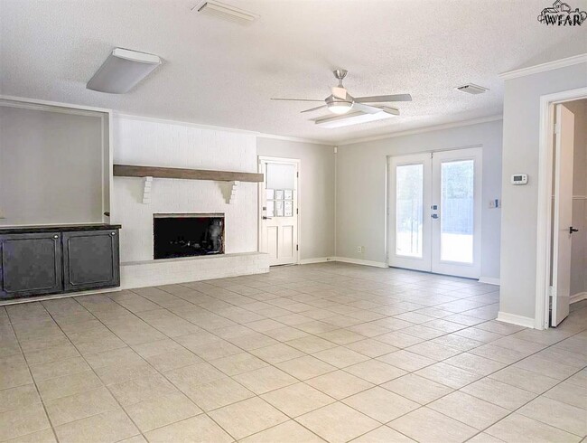 Building Photo - 2101 Berkeley Dr