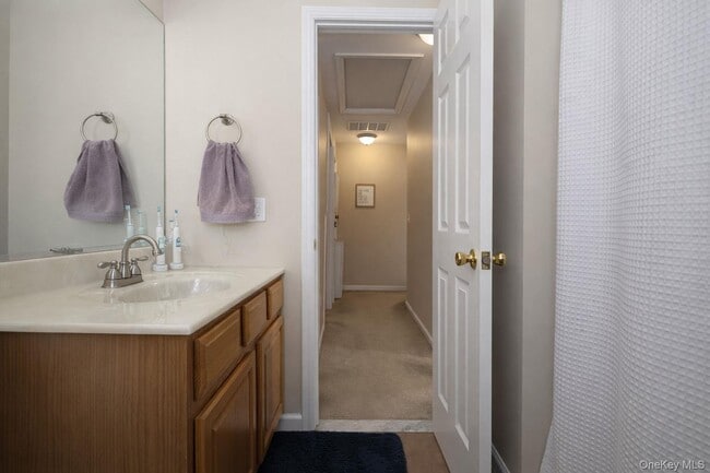 Building Photo - 2040 State Route 17k