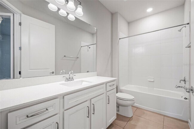 Building Photo - 5685 Arborvista Dr