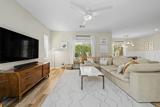 Building Photo - Upgraded 4 bedroom home in Skye Canyon gated community!