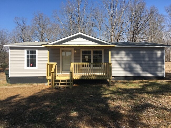 Building Photo - 615 Orvil Smith Rd