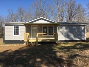 Building Photo - 615 Orvil Smith Rd