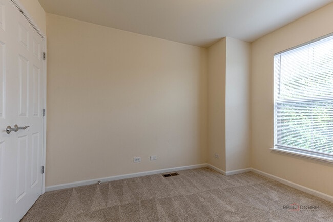 Building Photo - 405 Alpine Springs Dr