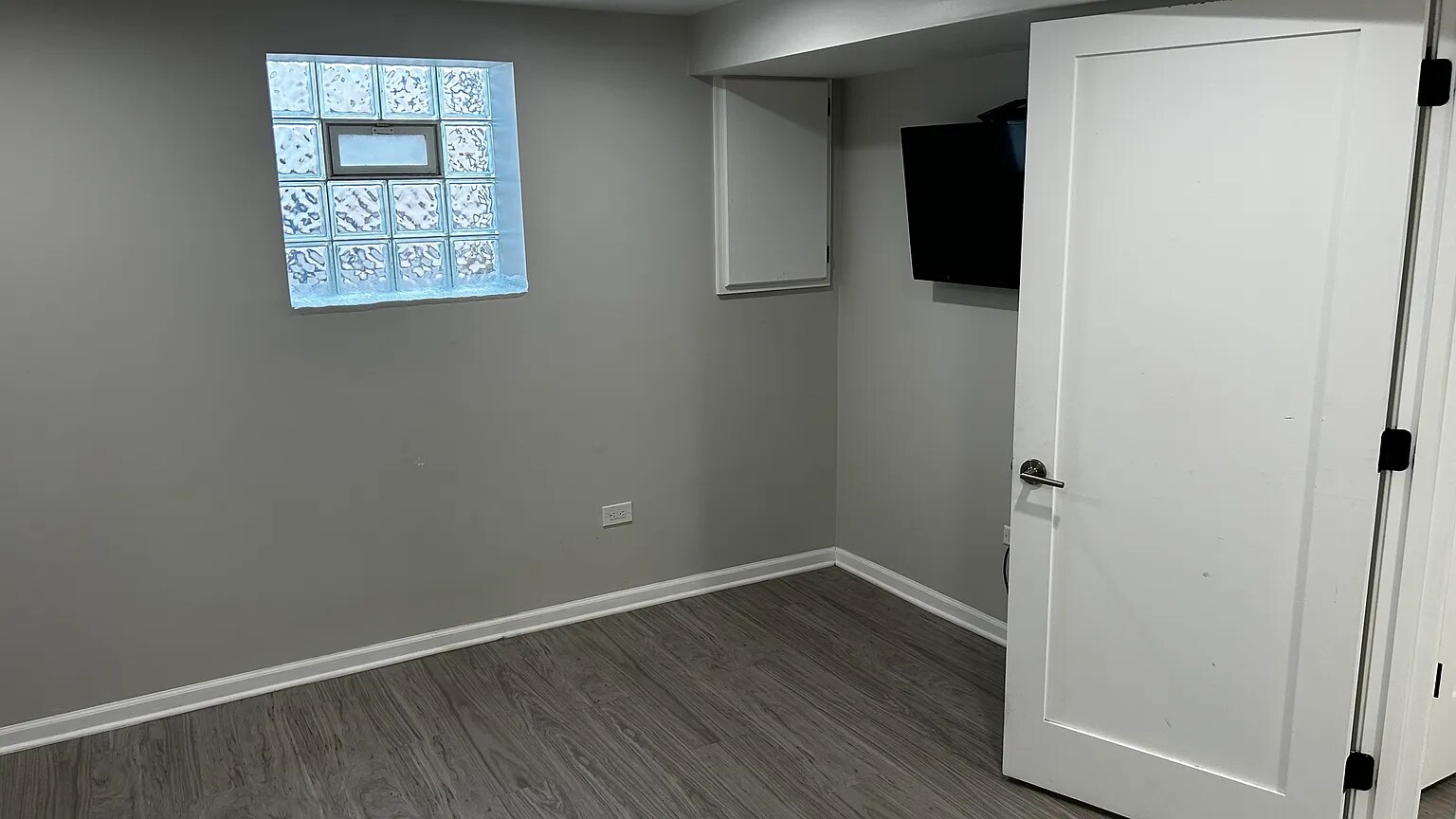 Building Photo - 2629 W 35th St