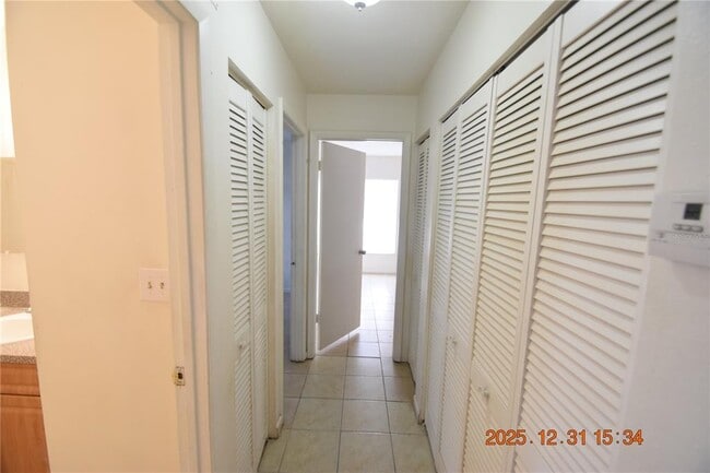 Building Photo - 6618 N Church Ave