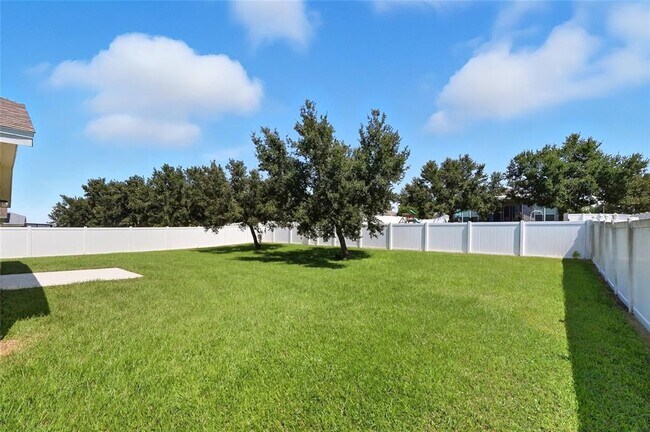 Building Photo - 2966 Santa Marcos Dr