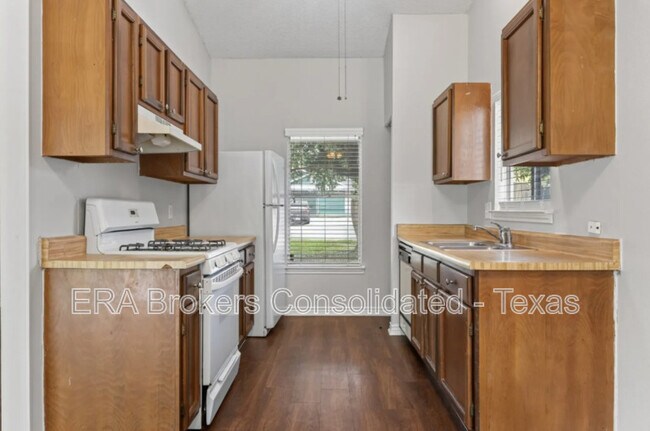 Building Photo - 10341 Flatland Trail