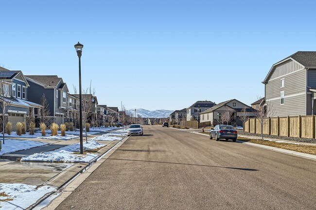 Building Photo - 395 Western Sky Cir