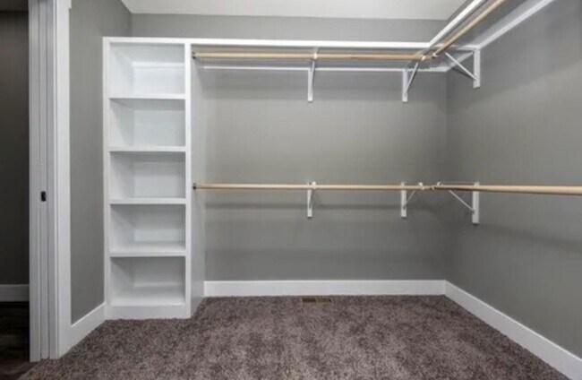 Building Photo - BRAND NEW 4 bedroom house in SW Springfield!