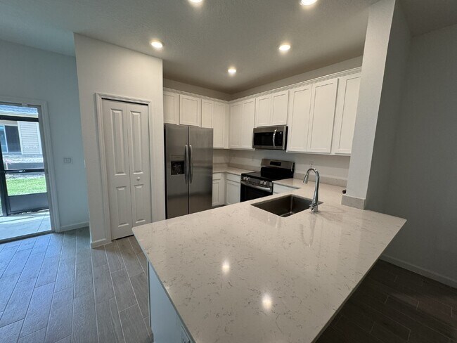 Building Photo - Brand New!! Long Bay Townhomes