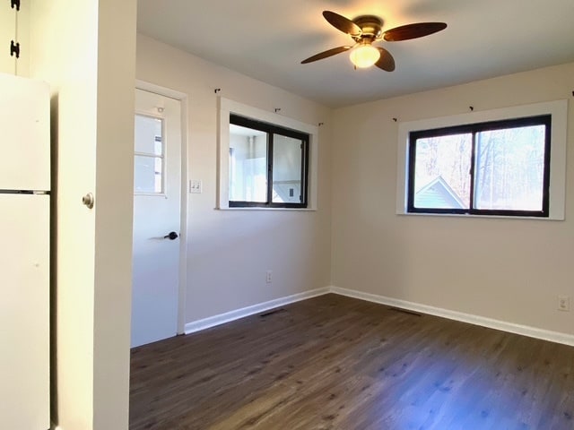 Building Photo - 729 Asbury Rd