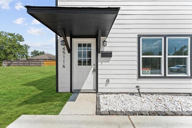 Building Photo - 4511 Reed Rd