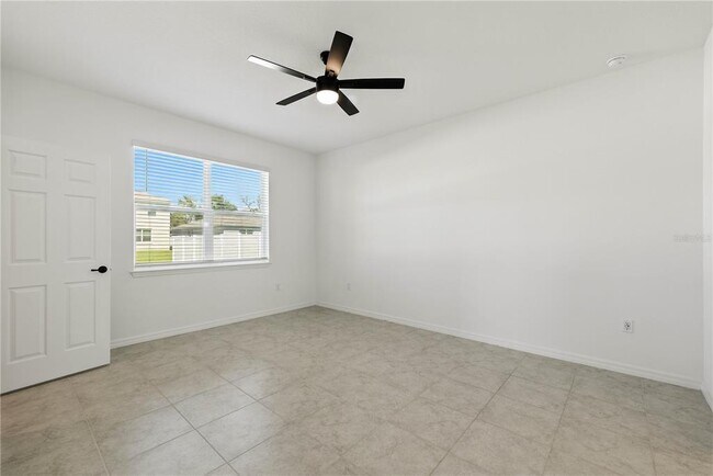Building Photo - 5926 SW 76th Ct