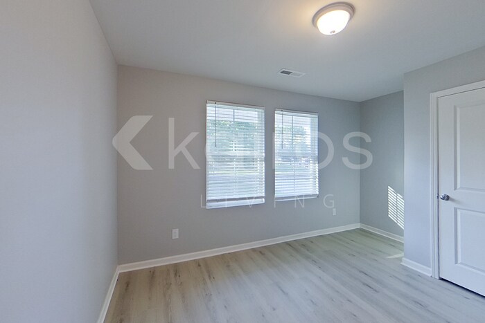 Building Photo - 2519 Upland Cir