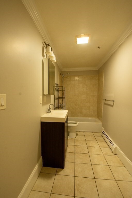 Building Photo - 24 Seaver St