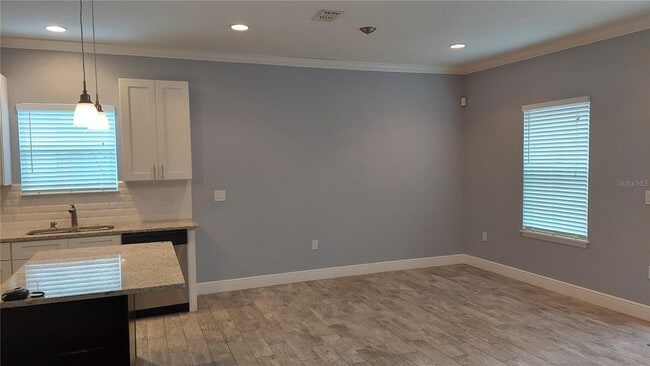 Building Photo - 12 W Princeton St