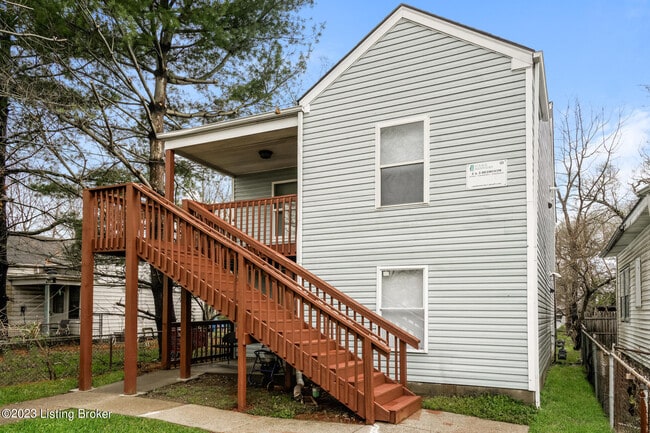 Building Photo - 2821 Rowan St