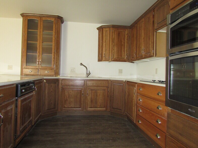 Building Photo - 1219 Kirkwood Dr