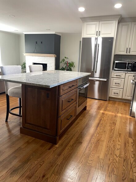 Building Photo - 6721 Eleck Pl