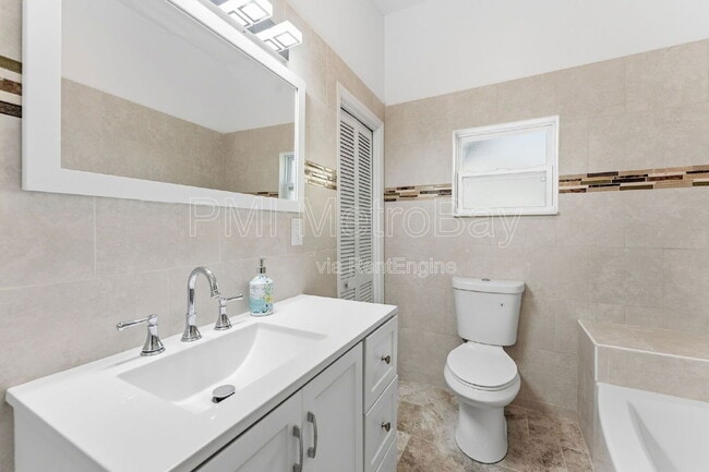 Building Photo - 2914 N 10th St