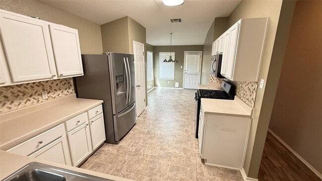 Building Photo - 317 McCarthur Dr