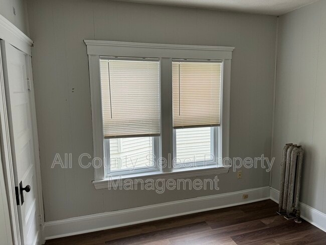 Building Photo - 63 Prichard Ave