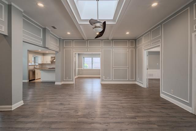 Building Photo - 2300 San Gabriel Dr