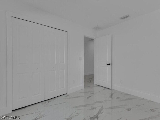 Building Photo - 4745-4747 13th St SW