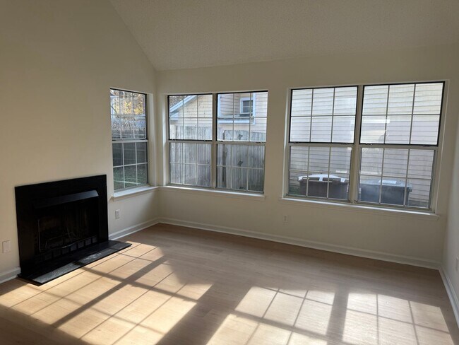 Building Photo - Available