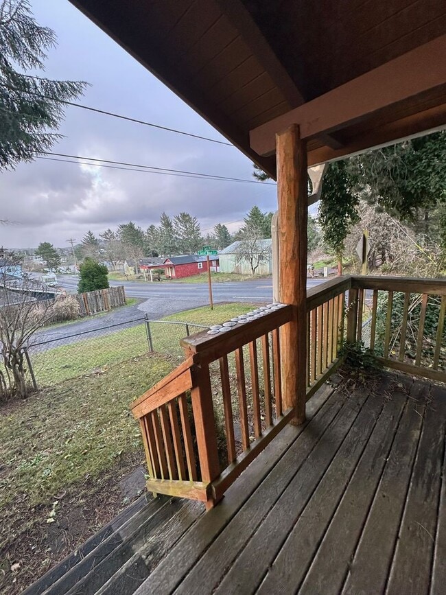Building Photo - 2 Bedroom House Available in Sunset Beach!