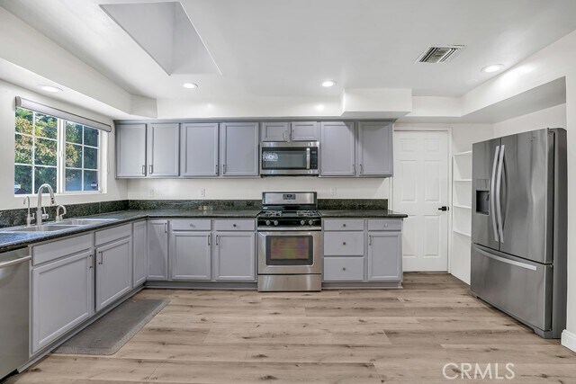 Building Photo - 5719 Beckford Ave