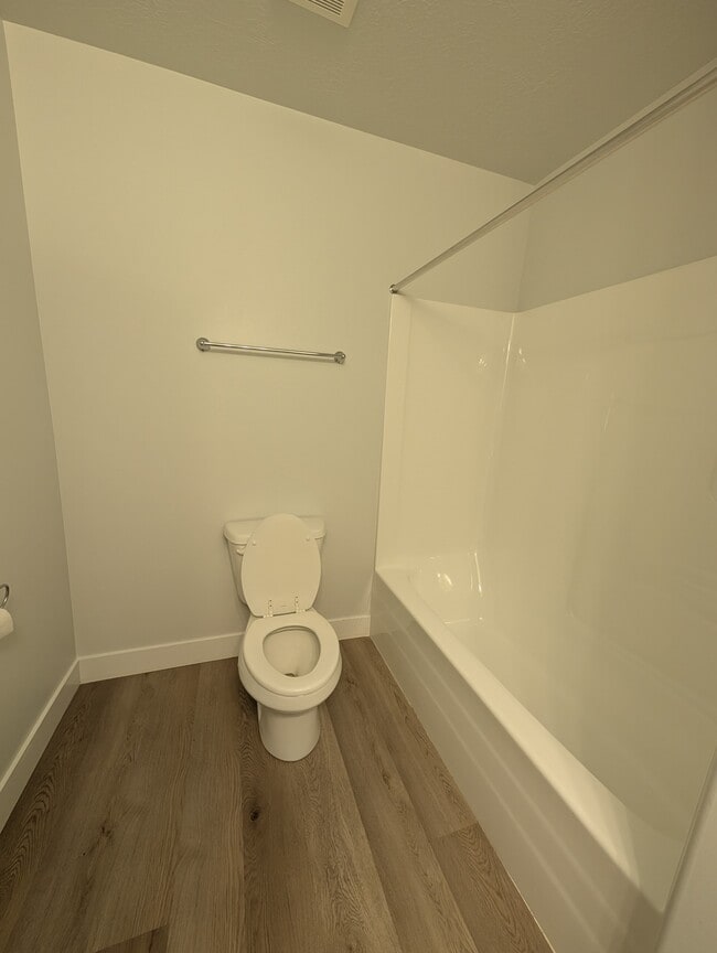 Building Photo - 2005 N 4040 W