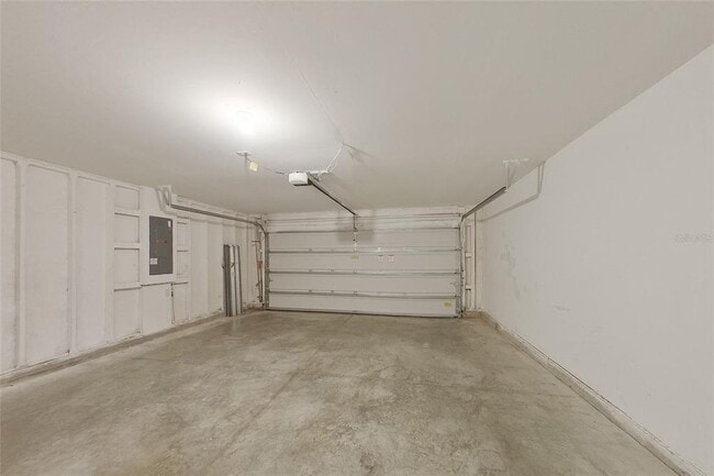 Building Photo - 1618 NE 36th St