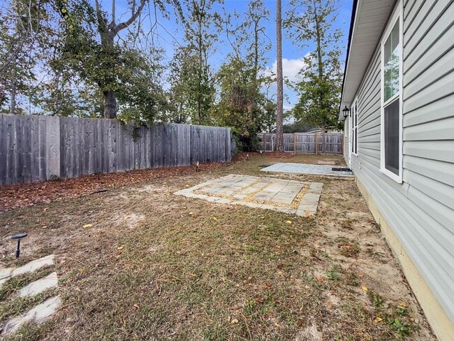 Building Photo - 1739 Eli Pl