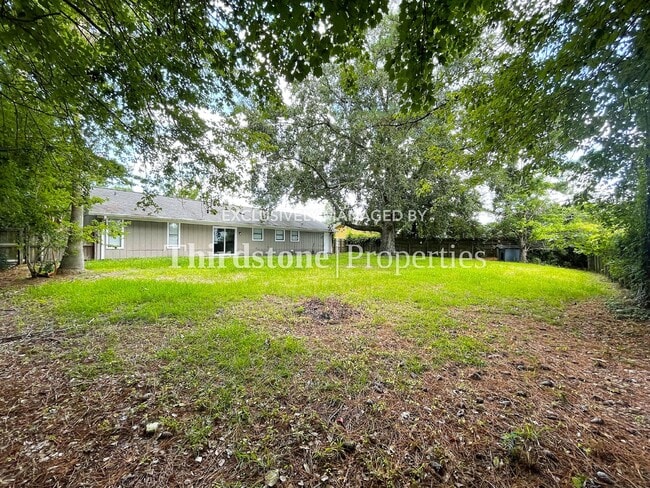 Building Photo - 139 Cherry Point Dr