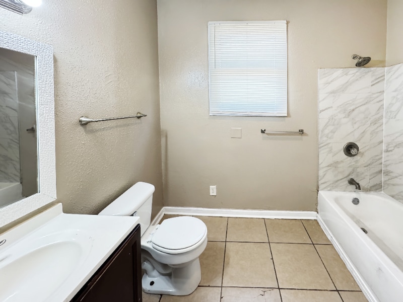 Building Photo - 1228 S Genois St