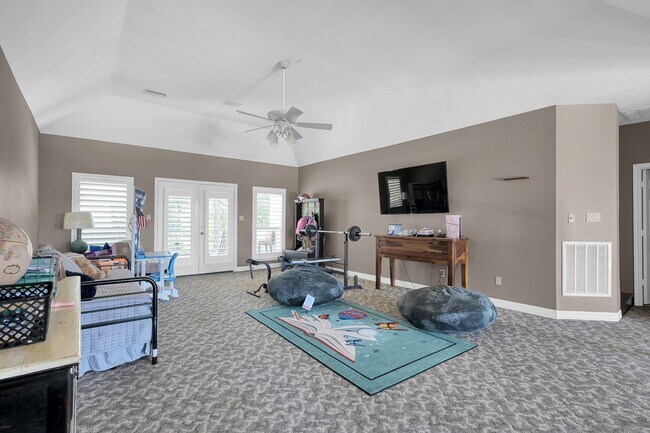 Building Photo - 71 La Jolla Cir