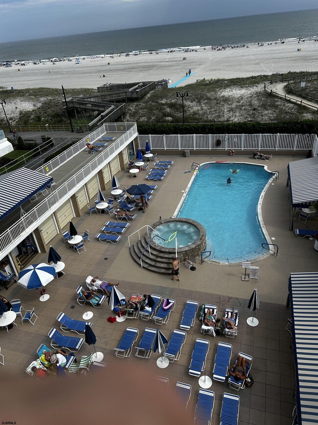 Building Photo - 101 S Plaza Pl