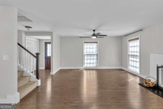 Building Photo - 515 Rock Shadow Ct