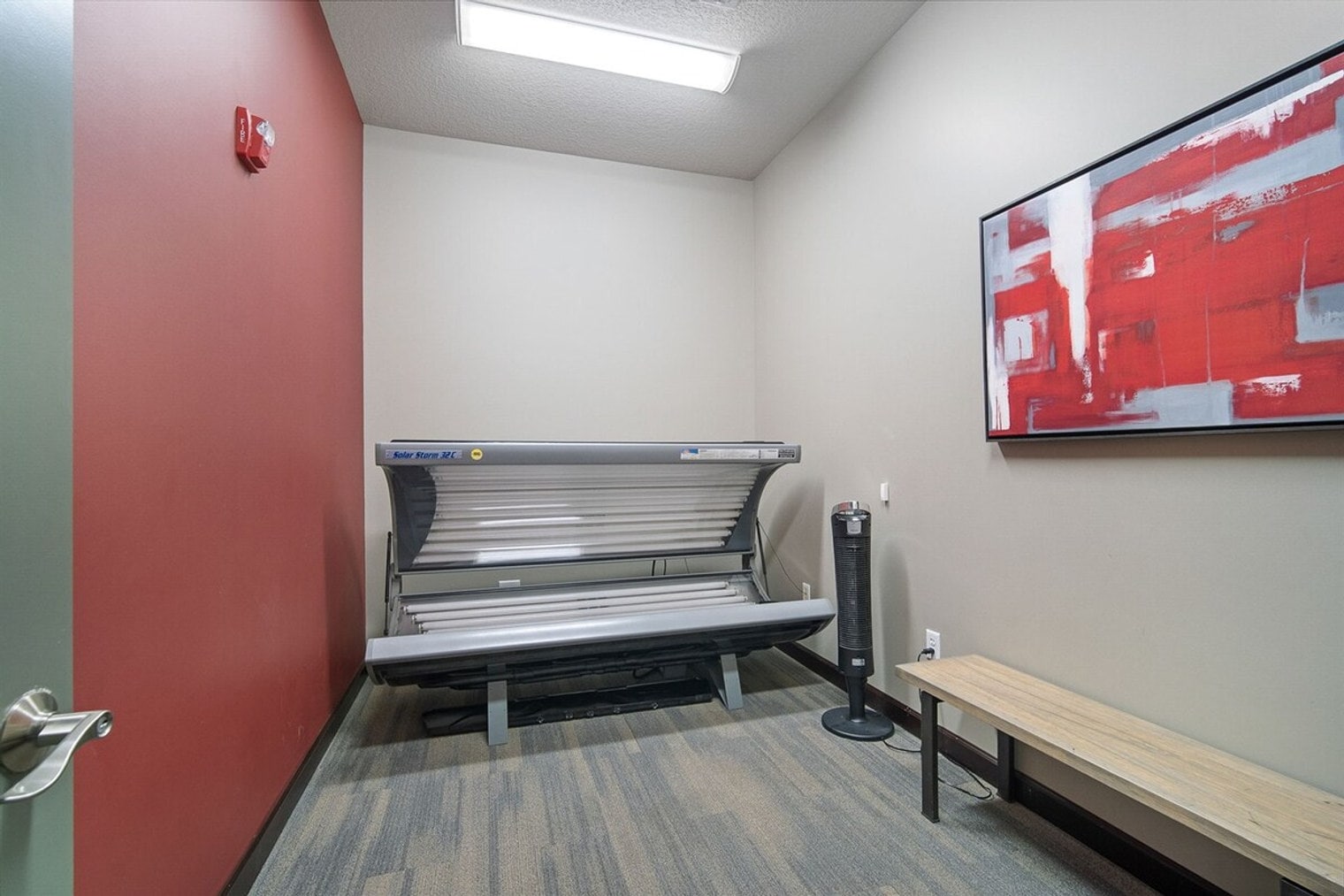 Building Photo - 8350 Cascade Ave