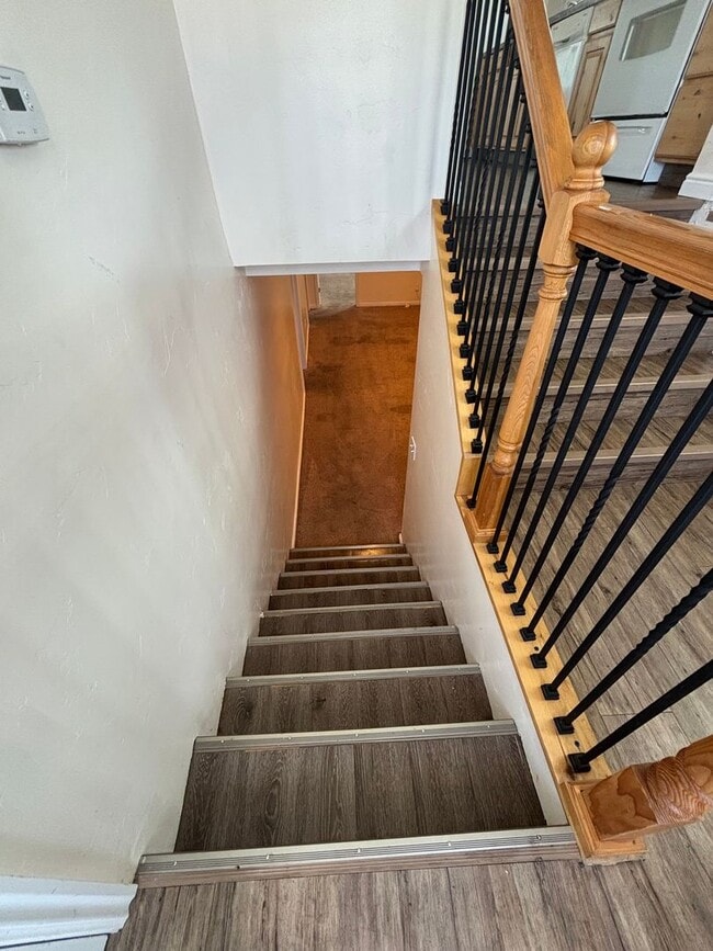 Building Photo - Home with Many Qualities! Commercial or residential