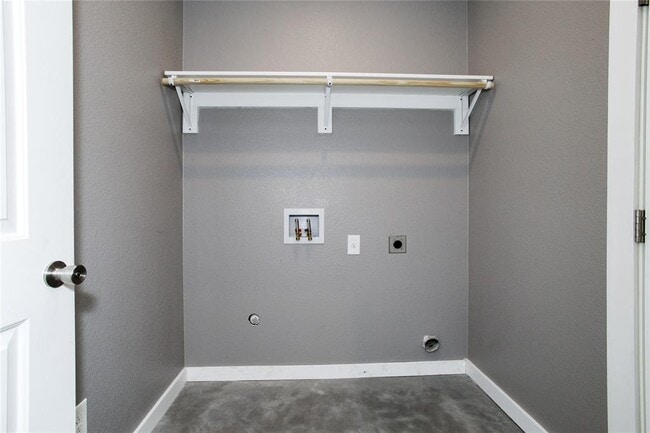 Building Photo - 505 Chantilly Ln