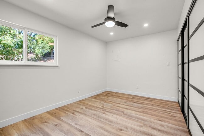 Building Photo - 1162 Pebble Springs Ln