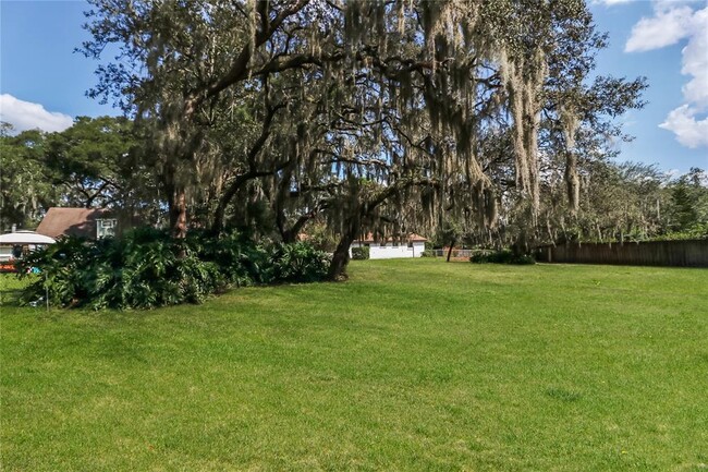 Building Photo - 8912 Hervel Cir