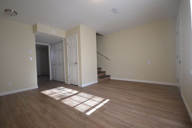 Building Photo - Northwood Hills 8 plex