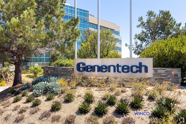 Building Photo - 372 Avalon Dr