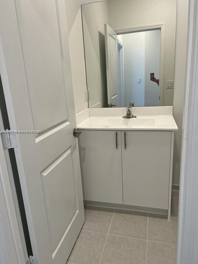 Building Photo - 28511 SW 134th Ct