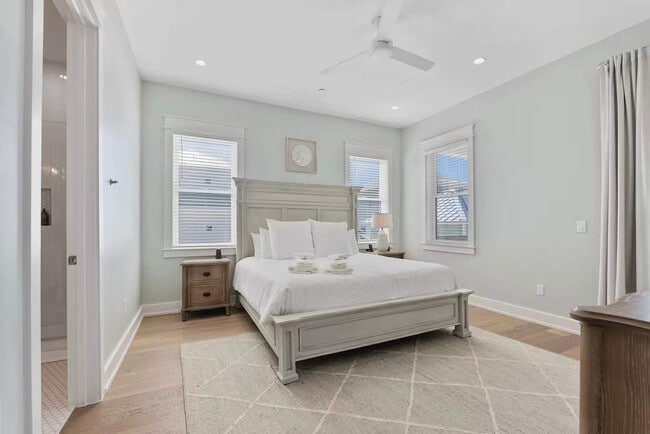 Building Photo - 107 Benicia Pl