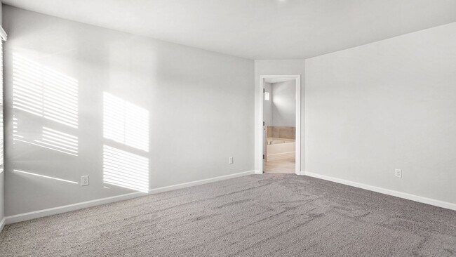 Building Photo - 130 Millbrook Dr